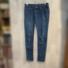 【古着ジーユー】380円ダークブルー スキニーデニム　w61㎝