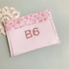 1点　ハンドメイド　リバティラミネート B6半クリアポーチ　シンクオブミー