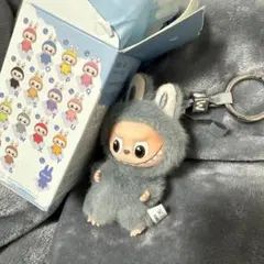 ラブブLABUBU THE MONSTERS Pin for Love “W”