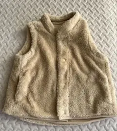 UNIQLOベージュ フリース ノースリーブベスト