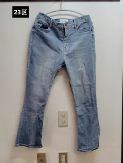 Item thumbnail for item 0bf04ec9-8ab7-4d8d-b21a-487abe4060b0