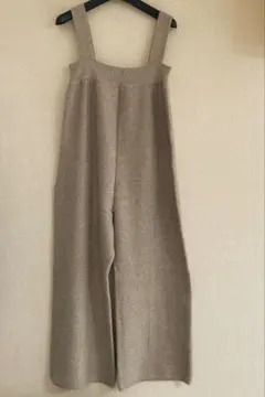 《美品》anything.lea サロペット　ニットオーバーオール　ベージュ