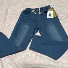 新品未使用　Blue Mart キッズ　ジーンズ　ロングパンツ　130センチ