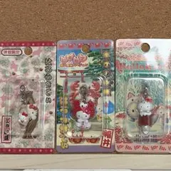 ご当地キティ】冬期限定 ファスナーマスコット 3種4個セット - メルカリ