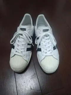 adidas アディダス　スーパースター　定番カラー 26cm 　金ベロ