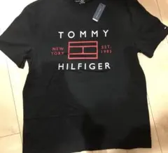 【新品、タグ付】トミーヒルフィガー　Tシャツ　L