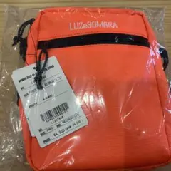 Item thumbnail for item 5ec90ddb-5fb2-4c87-955d-6d050b6549c8