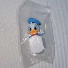 ディズニーキャラクター　くっつきマスコット ドナルド