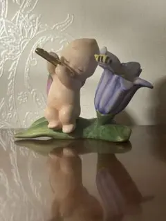 加藤工芸　キューピットと花の陶器置物