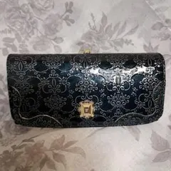 『最終値下!!』ANNA SUI ルーミー 口金フラップ長財布のサムネイル