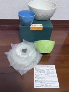 未使用　ディズニー　レンジパック　３点セット　サンゴー　三郷陶器　密閉容器のサムネイル