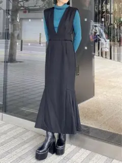 新品未使用 サイドタックジャンパースカート