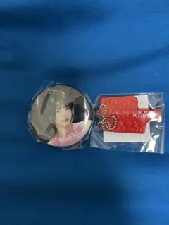 ルセラフィム ウンチェ 缶バッジ キーリング