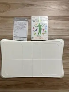 Wii Fit バランスボードとWii Fit Plusセット(ジャンク品)