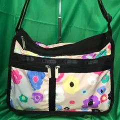 ❣️LeSportsac❣️レスポートサック花柄 ダブルファスナーショルダーバッグ