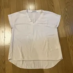 theory luxe ベージュ Vネック 半袖シャツ M