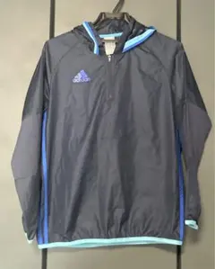 adidas ウィンドブレーカー