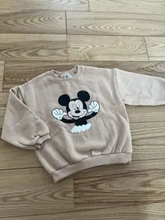 【美品】ディズニー　ミッキートレーナー　スウェットのサムネイル