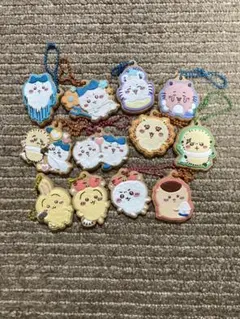 【ちいかわ】　クッキーチャームコット　キーホルダー　ハチワレ　うさぎ　モモンガ