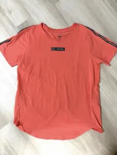UNDER ARMOR Tシャツ アプリコット