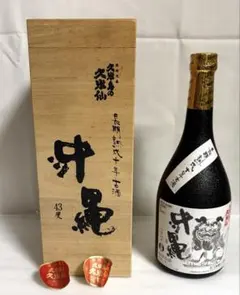 久米島の久米仙 長期熟成十二年古酒 35度 木箱入り 本場泡盛 久米島の久米仙 長期熟成十二年古酒 35度 木箱入り 本場泡盛 | Mercari