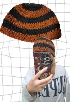 茶色と黒のビーニー ハンドメイド しゃふ