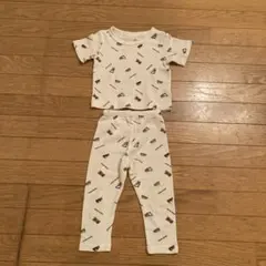 パジャマ　90サイズ　車両柄