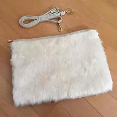 【新品】Who's Who Chico ファークラッチバッグ 2ways