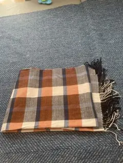 AZUL チェック柄ストール兼マフラー