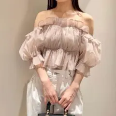 SNIDEL Sustainableギャザーオフショルブラウス DOT ドット - メルカリ