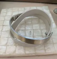 ホワイトレザー バングル・ブレスレット