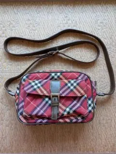 BURBERRY BLUE LABEL チェック柄 ショルダーバッグ　赤のサムネイル