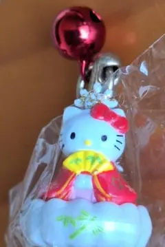 激レア♡2001年♡日本のまつりハローキティ　ストラップ レア！2001年～2003年キティ青森ねぶた 祭り限定！ストラップ 鈴付き