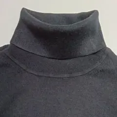 XLサイズ　黒　メリノウール　タートルネック セーター　ユニクロ