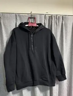 +J ブラック フード付きパーカー L ユニクロ