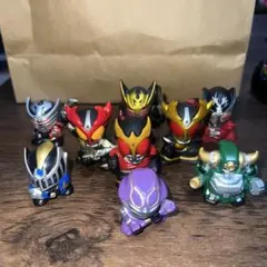 仮面ライダークウガ&アギト&龍騎　9体セット