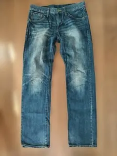 UNIQLO ストレートデニムパンツ