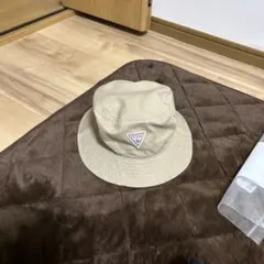 GUESS バケットハット ベージュ コットン