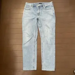 UNIQLO 27インチ（68.5cm）ストレートデニム