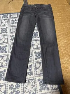 ダークグレー ストレートレッグデニムのサムネイル