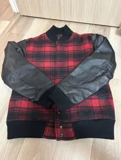 Columbia スタジャン レッド・ブラックチェック