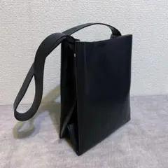 COS コス レザー ショルダーバッグ ブラック 牛革