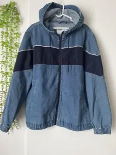 【美品】Bershka ベルシュカ デニムフードジャケット ネイビーアクセント
