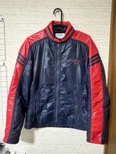 アディダス　ナイロンジャケット