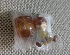 Winnie the Pooh めじるしチャーム　ロビン　はちみつのつぼ