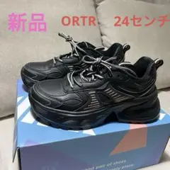 スニーカー新品