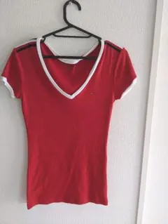 TOMMY HILFIGERTシャツ