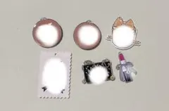 Item thumbnail for item 427f1ca6-1a1d-4bad-aed1-f511ce45744e