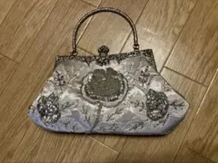 アンティーク調 パーティーバッグ がま口 シルバー系 ビーズ刺繍