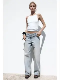 ZARA ハイウエストストレートジーンズ